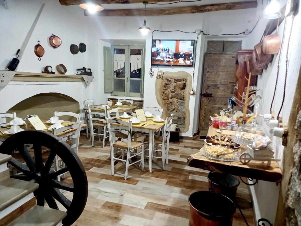 "B&B Santu Giuvanni" Fonni Kültér fotó