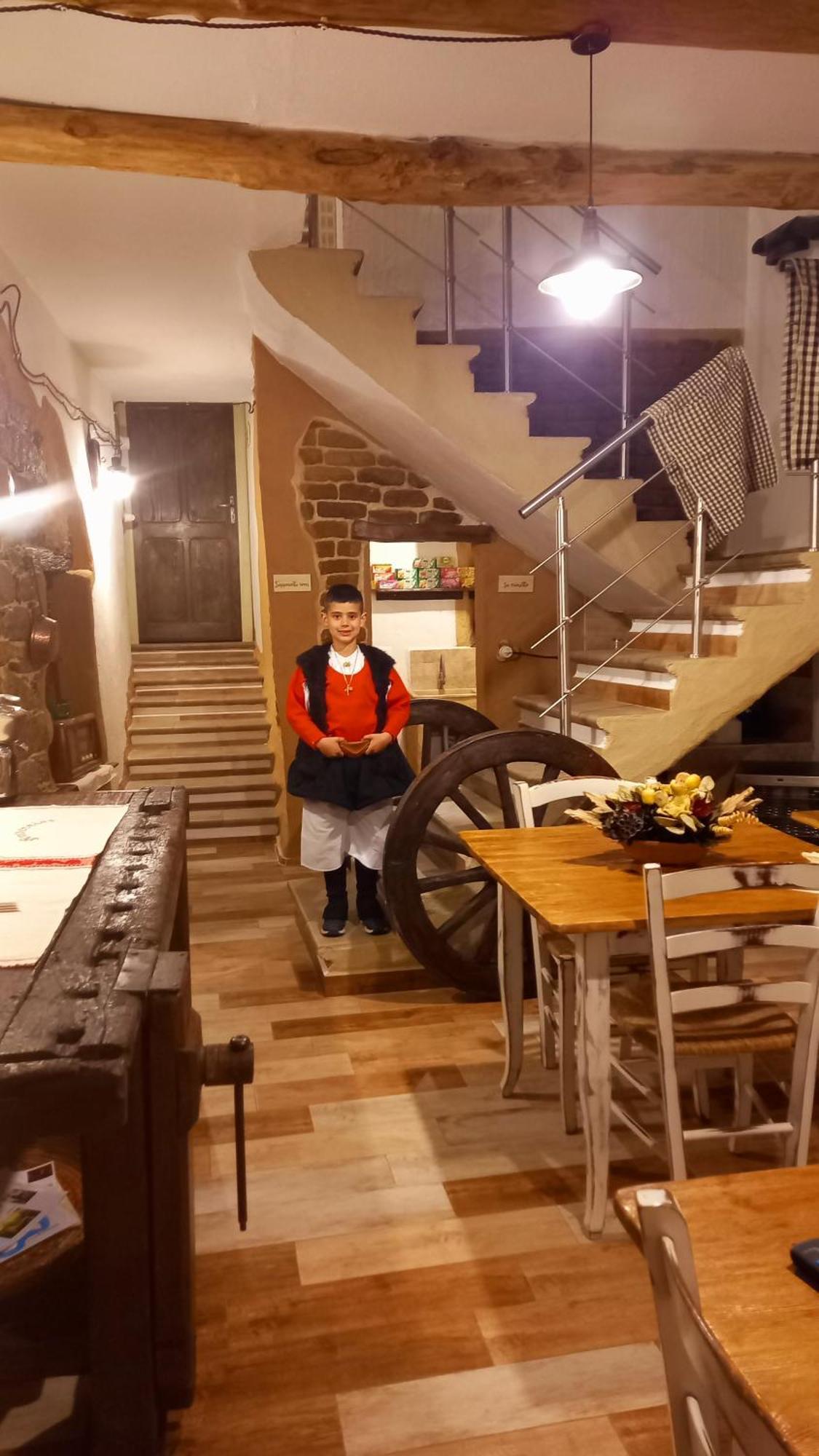 "B&B Santu Giuvanni" Fonni Kültér fotó